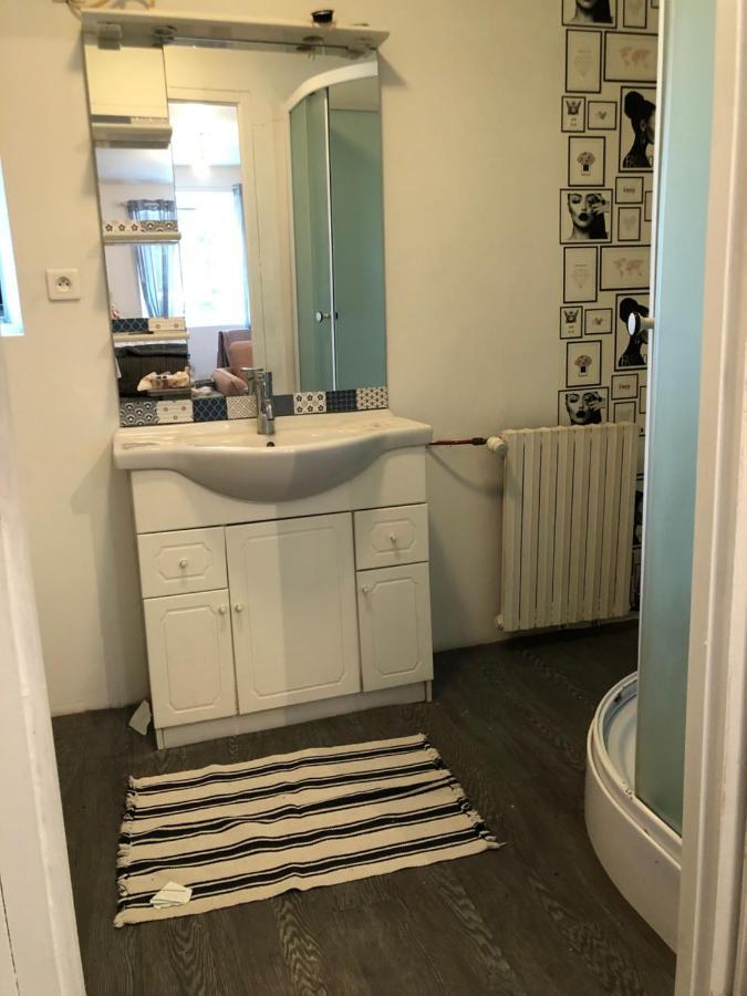 Studio 20 Min De La Mer Ideal Pour Les Deplacements Professionnels Plouaret Eksteriør billede